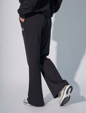 Kaiia Logo Wide Leg Sweat Pants in Black