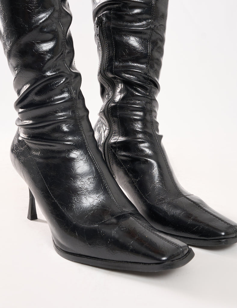 Mid Rise Kick Boot in Obscure
