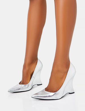 Pointed wedges sales
