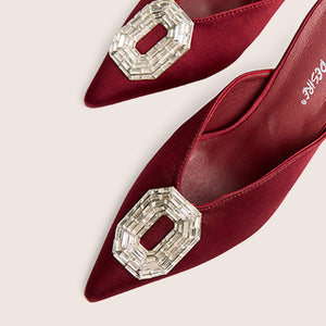 Classique Burgundy Broach Embellishment Mid Heels Mule