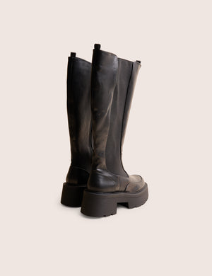 Evergreen Black Pu Wide Fit Knee High Elasticated Detail Chunky Heeled Sole Boots