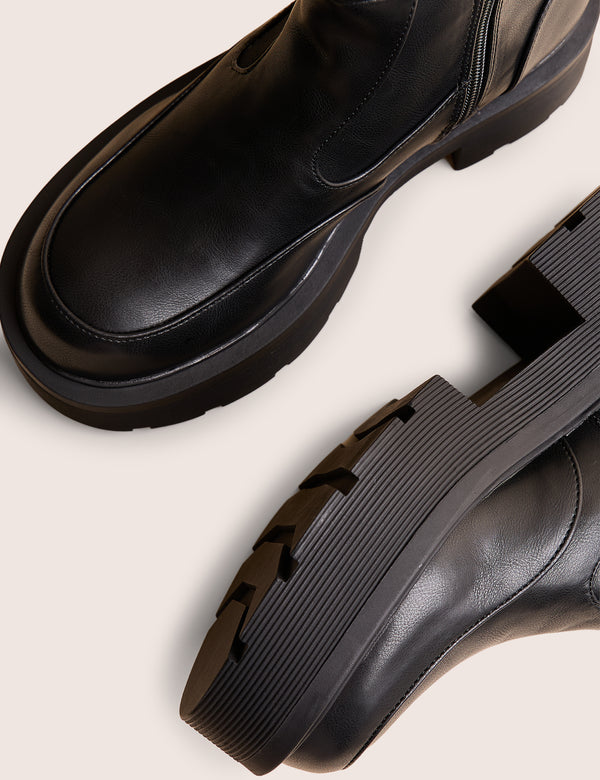 Evergreen Black Pu Wide Fit Knee High Elasticated Detail Chunky Heeled Sole Boots