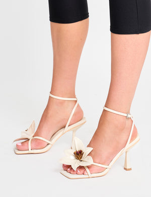 Hydrangea Stone Patent Flower Barely There Square Toe Mid Heels