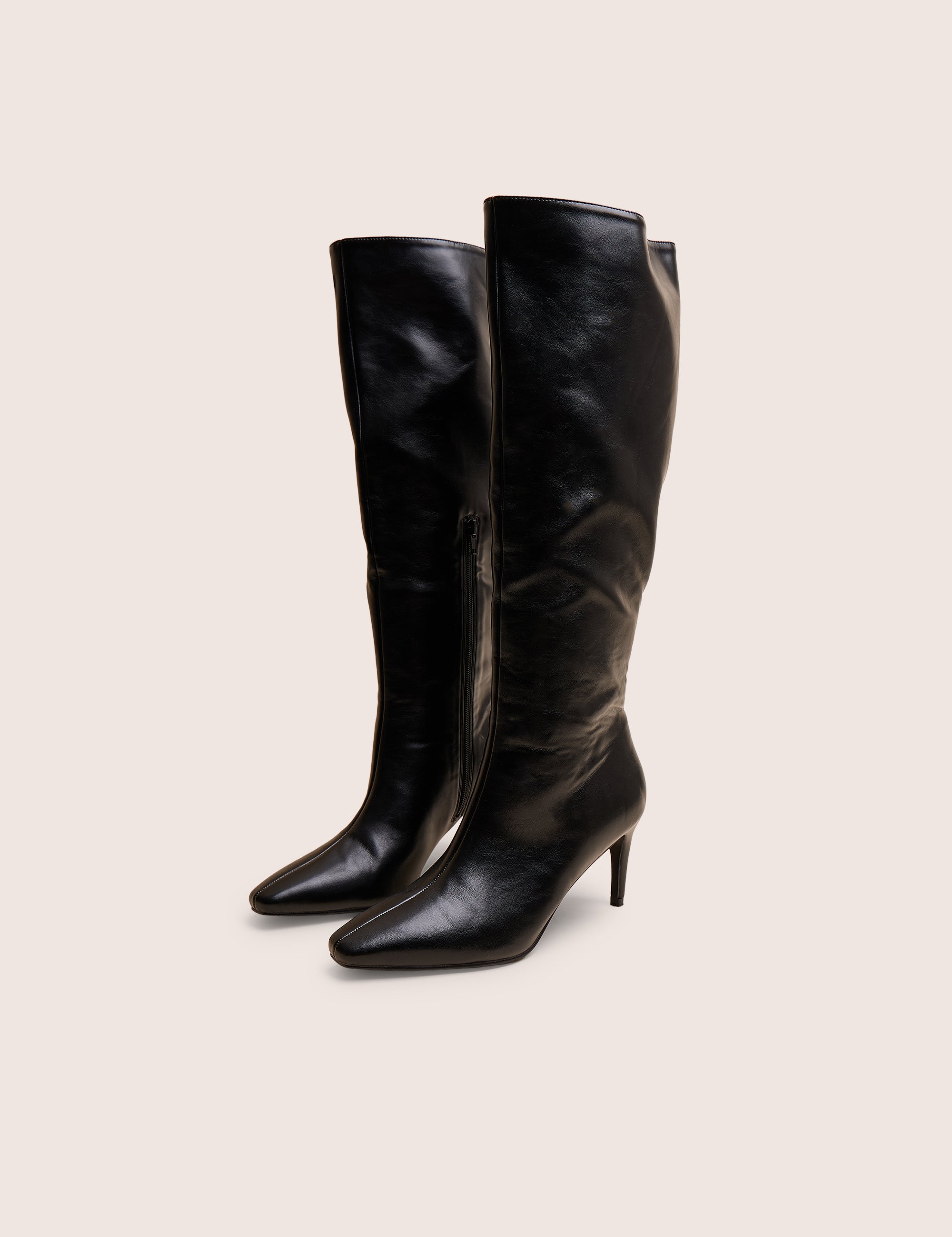 Jenny Black Curved Heel Knee High Boots | Public Desire