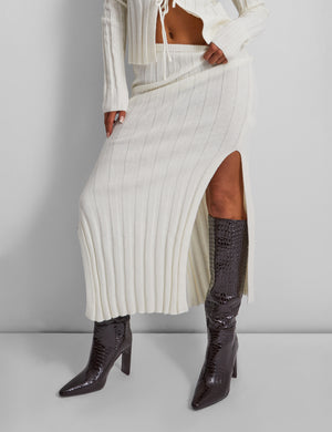 Kaiia Knitted Maxi Skirt in Cream