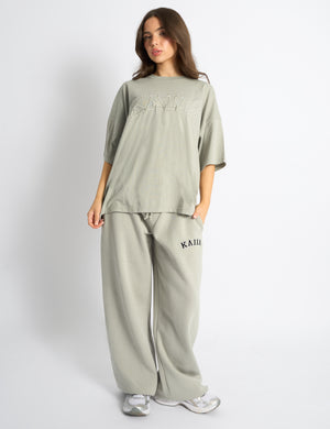 Kaiia Logo Oversized T-Shirt Pebble