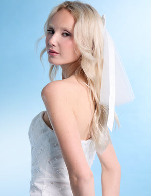 White Mesh Clip on Veil With Bow Detail