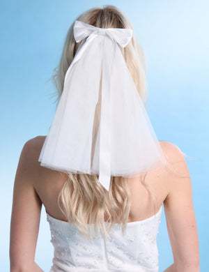 White Mesh Clip on Veil With Bow Detail
