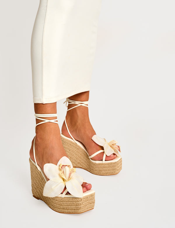 Poolparty Cream 3-D Floral Lace Up Jute Wedges