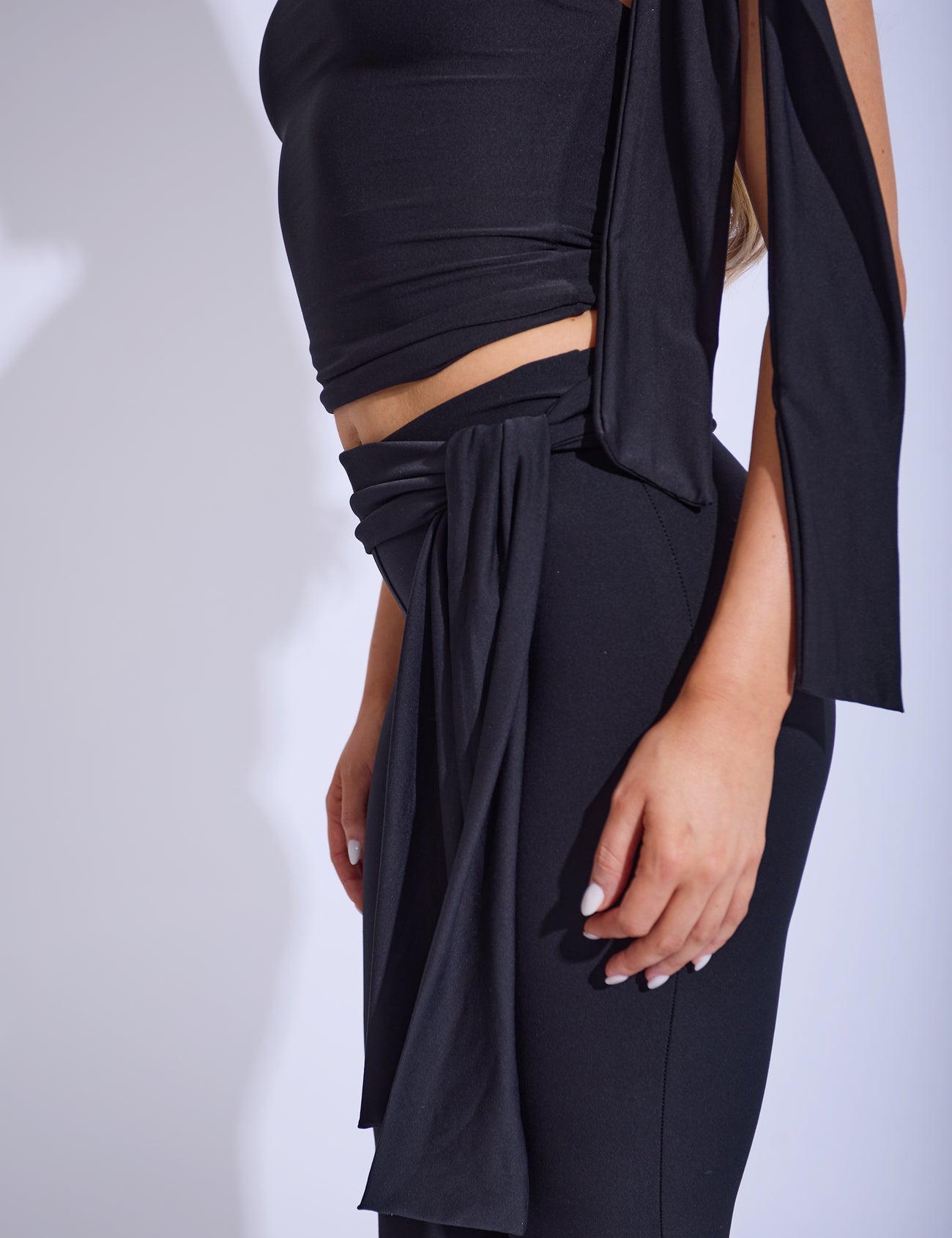 Black Tie Front Capri Pants main image 1