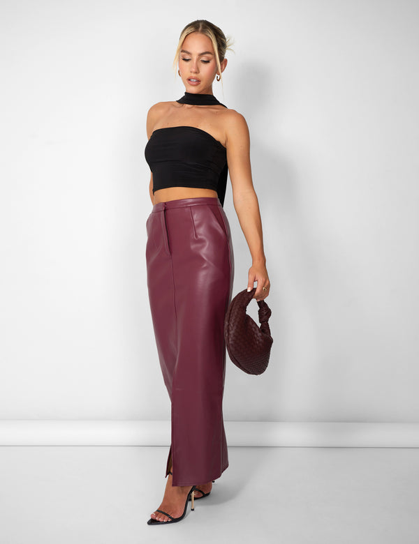 Kaiia Leather Look Maxi Skirt in Burgundy