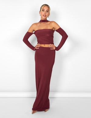 Kaiia Bardot Choker Detail Top in Burgundy