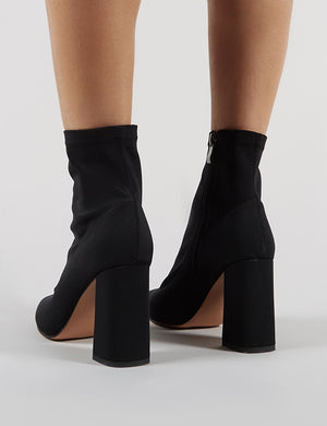 Midi Sock Fit Boots in Black