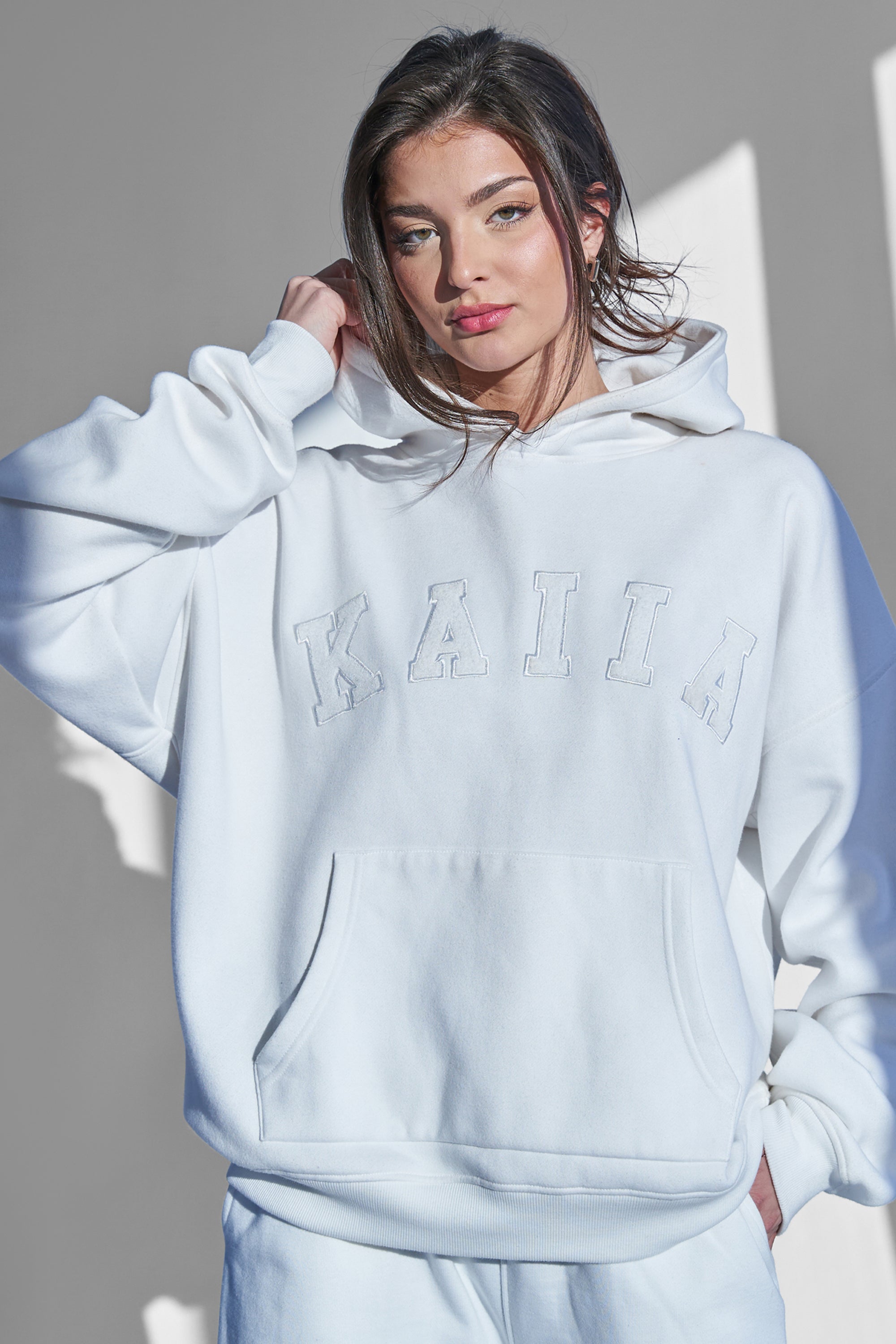 Womens white deals oversized hoodie