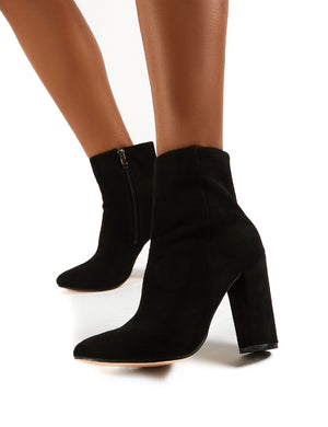 Presley ankle boots hotsell in black faux suede