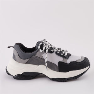 Amfo Chunky Trainers in Black & White