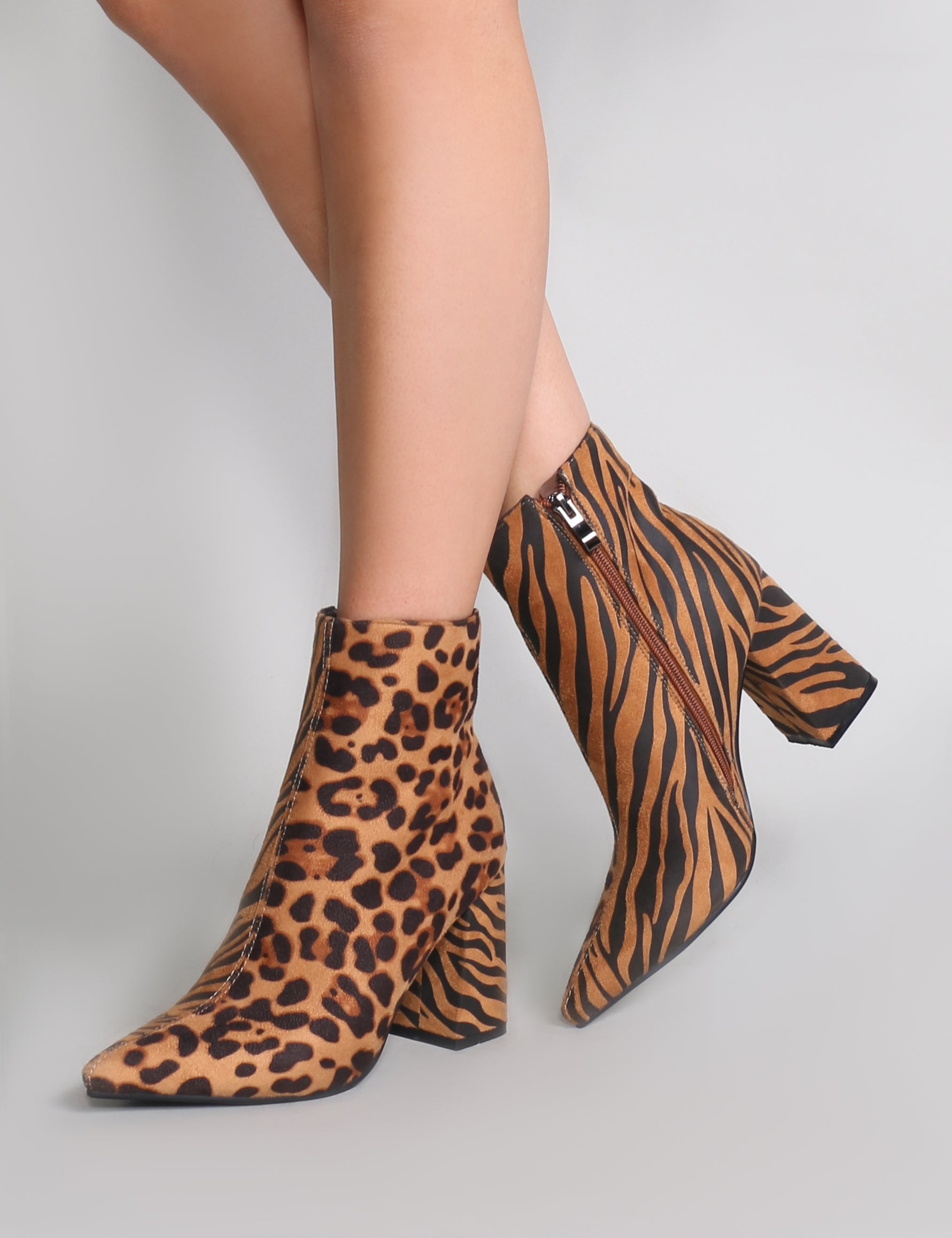 Tiger hot sale print boots